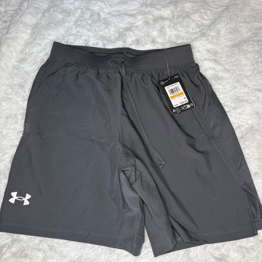 NWT Under Armour Men's Charcoal Athletic Shorts